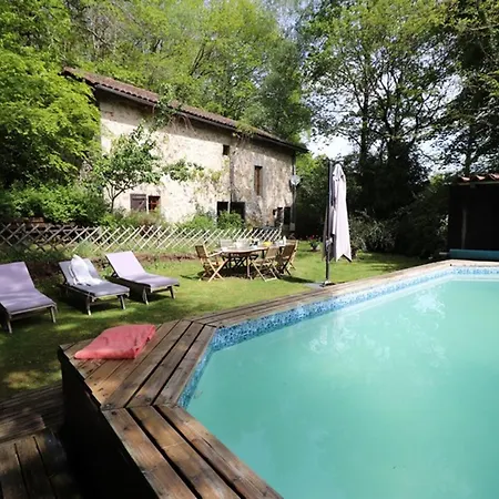 Gite Independant Avec Piscine Chauffee En Pleine Nature - Parlan, 6 Pers. - Fr-1-742-343 Holiday home Parlan